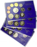 4x Lot de DM Pièces de Circulation (D,F,G,J) avec 12,68 DM chacune 1979 - 1984 4x Lot de DM Pièces de Circulation (D,F,G,J) avec 12,68 DM chacune 1979 - 1984